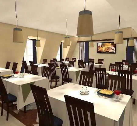 Hotel Piast Centrum 2*