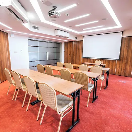 Piast Centrum 3* Wroclaw