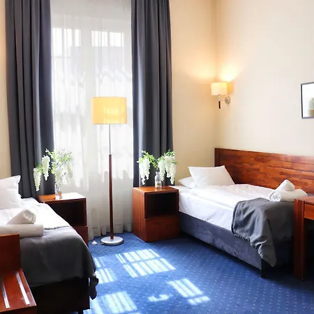 Piast Centrum 3* فروتسواف