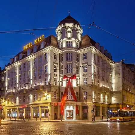 Piast Centrum