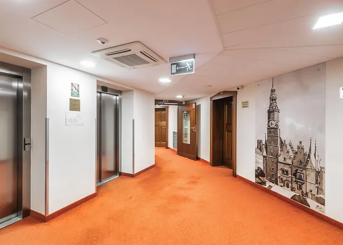 ピアスト セントラム ホテル