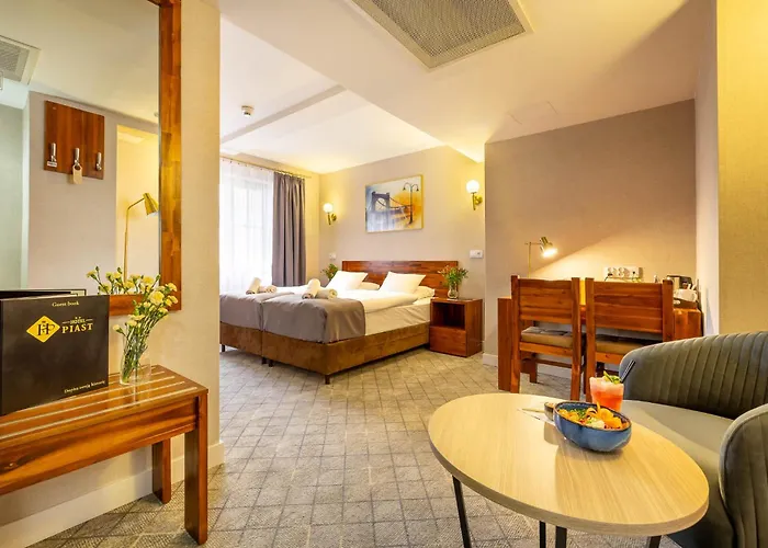 ピアスト セントラム