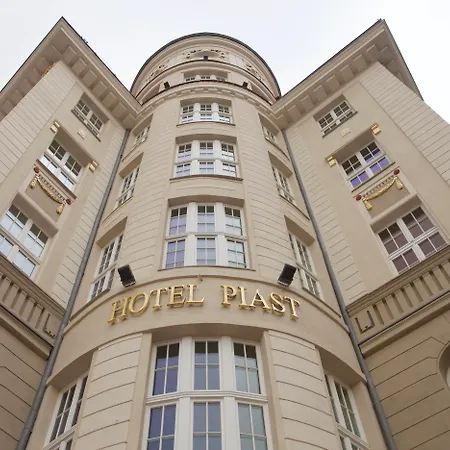 Piast Centrum Szálloda