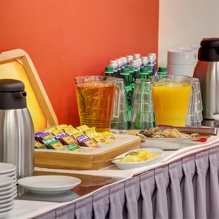 피아스트 센트럼 호텔 3*