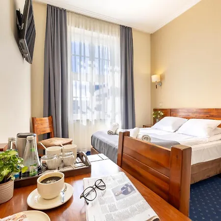 호텔 피아스트 센트럼