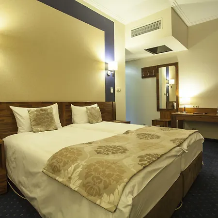 피아스트 센트럼