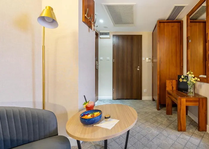 酒店 皮亚斯特弗罗茨瓦夫中枢酒店 3*