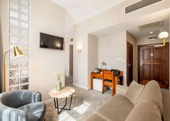 Готель Piast Centrum