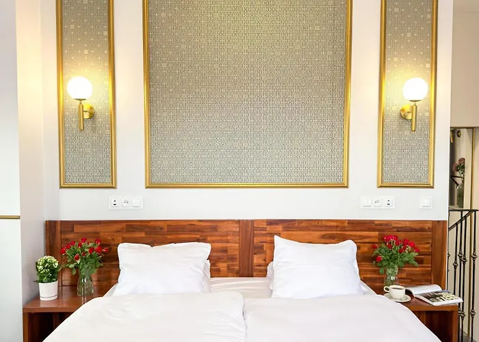 Piast Centrum Готель 3*