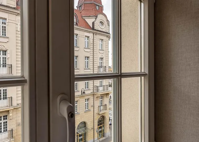 酒店 皮亚斯特弗罗茨瓦夫中枢酒店 3*